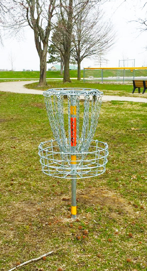 Frisbee Disc Golf Basket at Tri-Township Park District in Troy IL